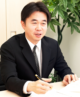 山本弁護士