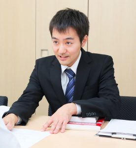 岡部弁護士