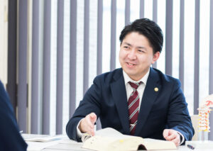 髙野弁護士